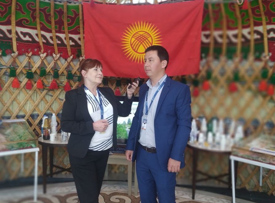 Radio "Poytakht" covering Tashkent International Investment Forum